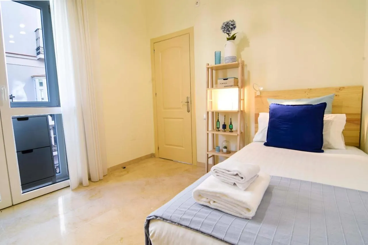 Letmalaga Franquelo Premium Apartment 0*, Malaga Spain